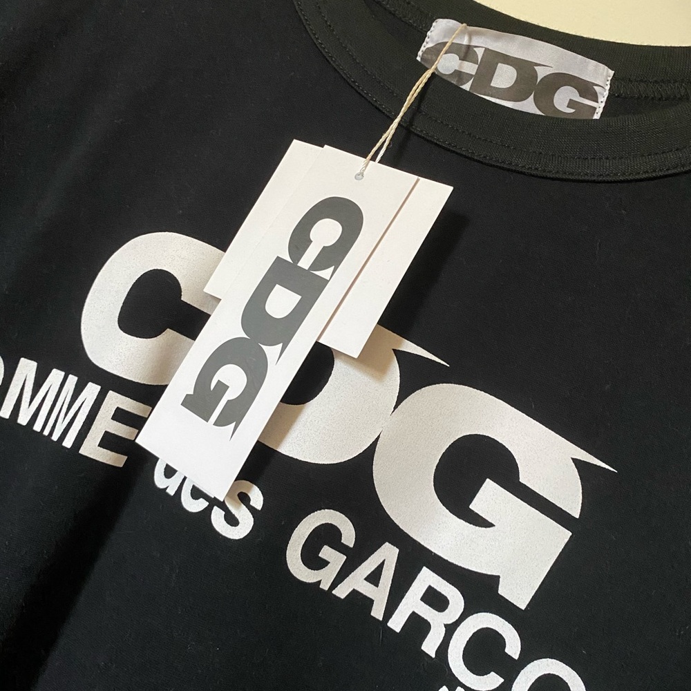 CDG tee - Picture 2 of 2